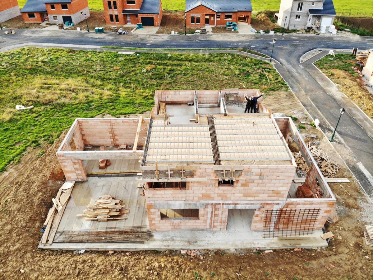 Construction des planchers d'une maison à Roussy-le-Village (57)